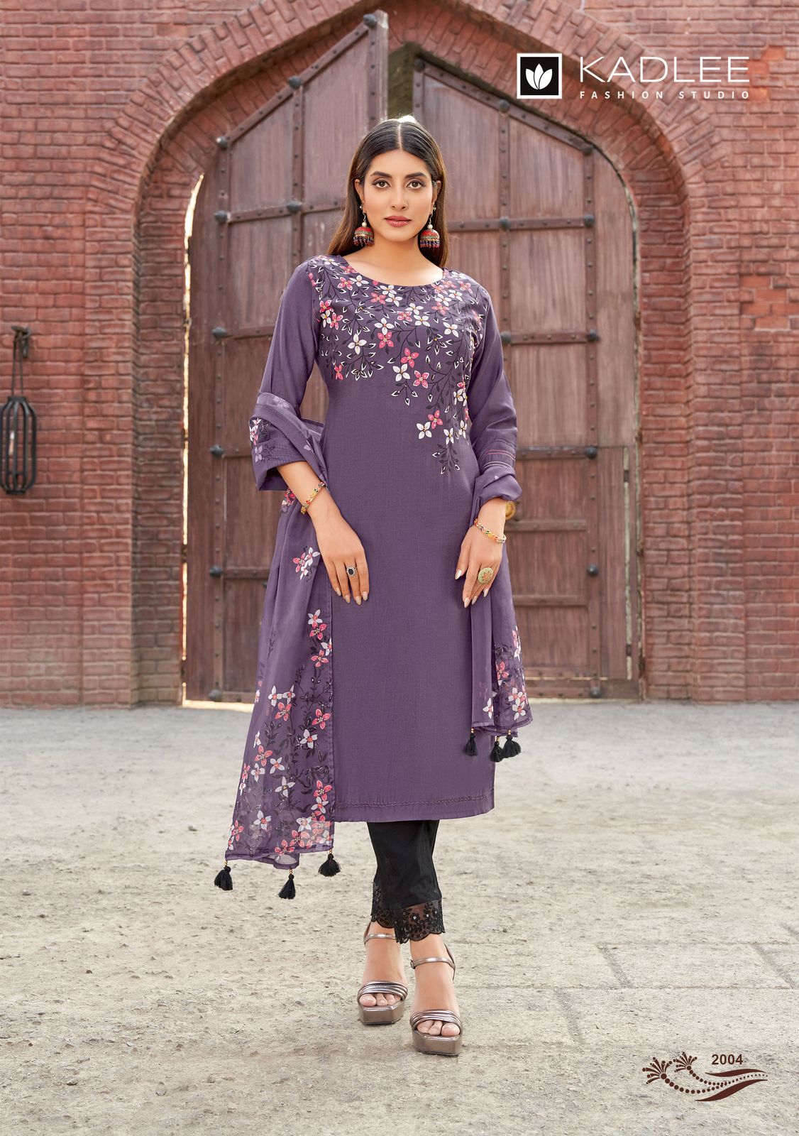 Kadlee Shivani Viscose Weaving Kurti Bottom With Dupatta Collection